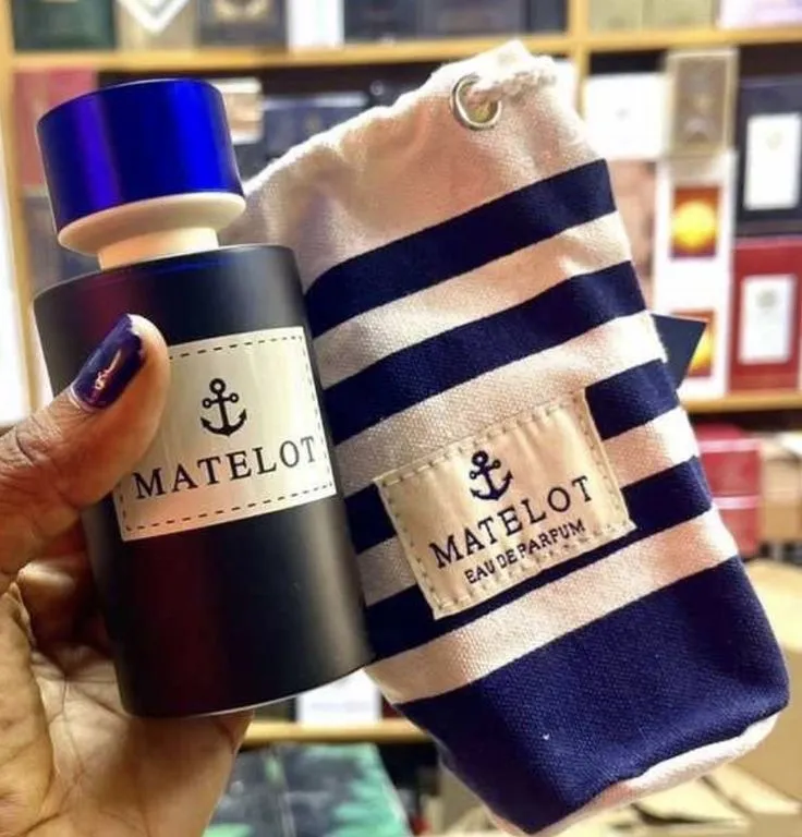 Photo 2 - Parfums Matelot