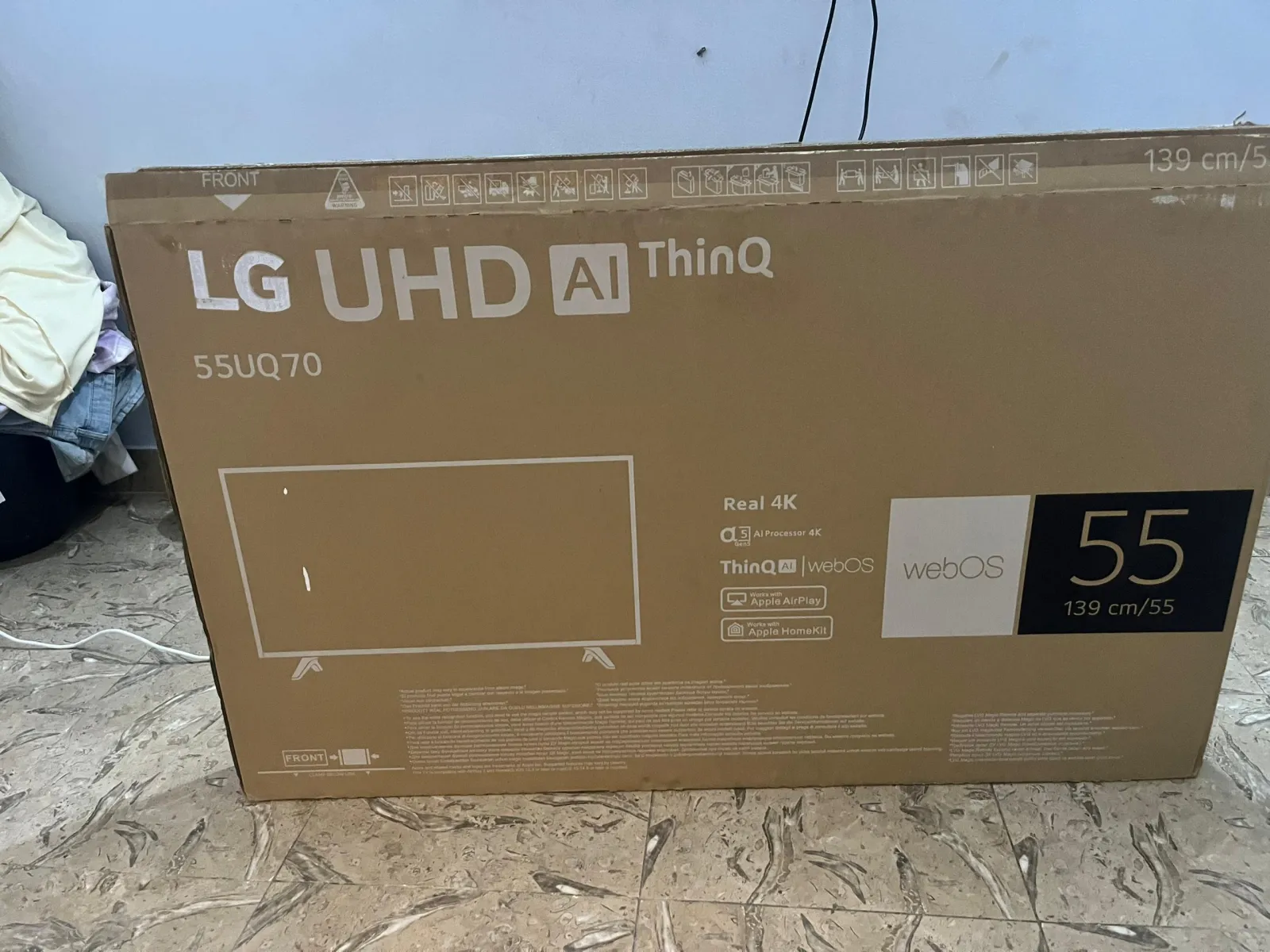 À vendre Télé LG UHD AI 55 pouces LED